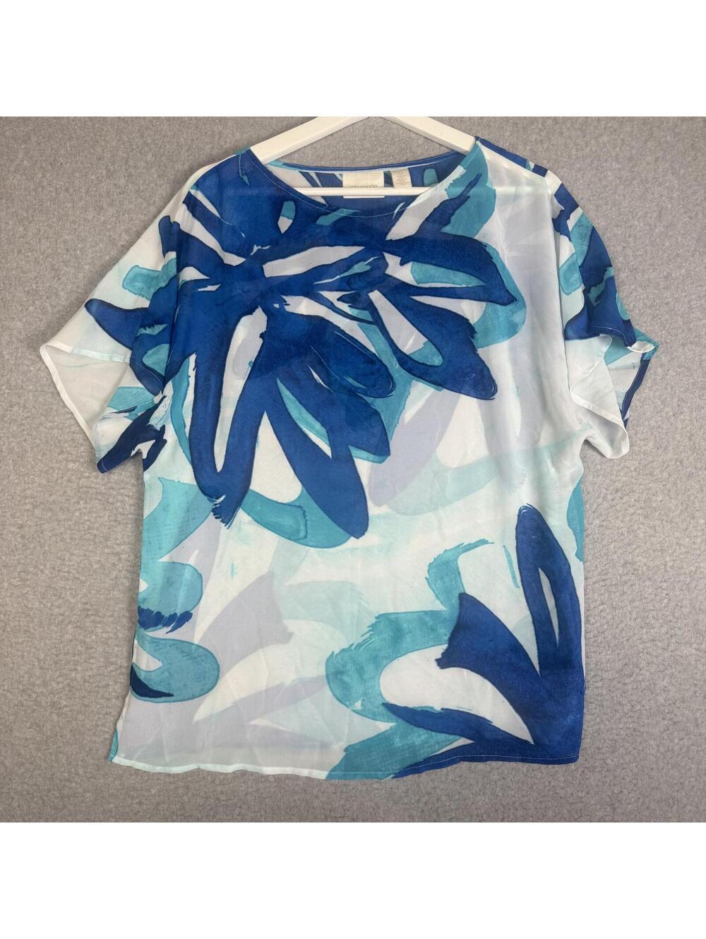 Chico's Women's Size 0 Blue Print Short Sleeve Blouse Top Polyester - Picture 1 of 7
